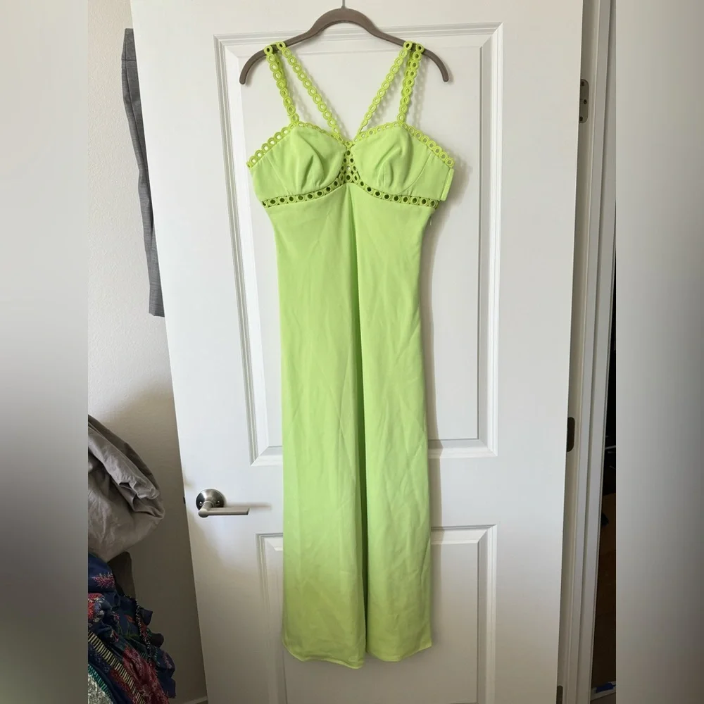 Jonathan Simkhai
Sevilla sleeveless midi dress Lime color Size 10 - Picture 4 of 14